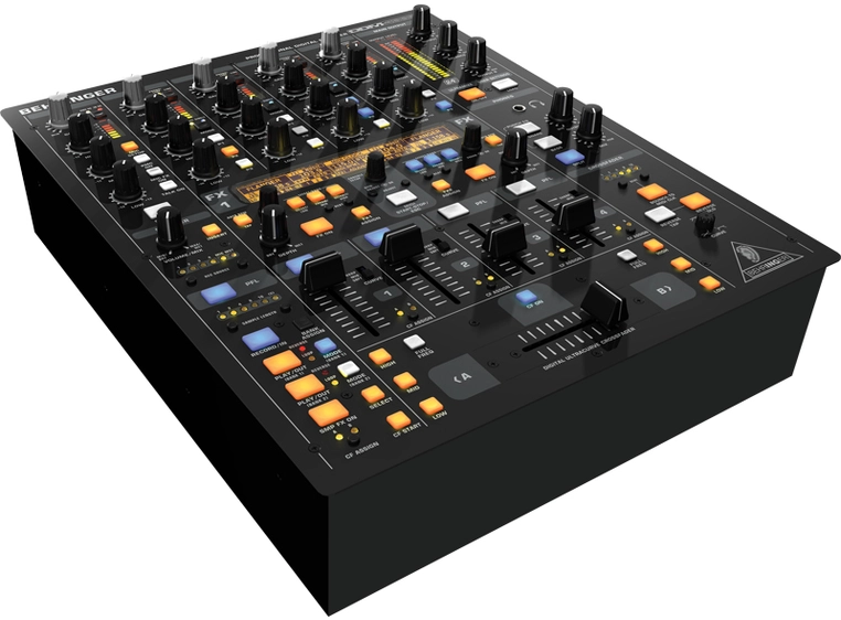 Behringer DDM4000 Digital profesjonell mikser 